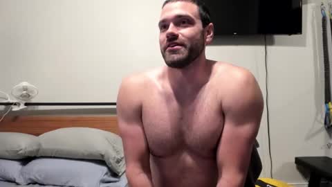Snapshot of chasemason20 chatting on 01-14-25, 02:29 Onlyfans chasingfit Instagram the arguer Twitter chasingfitOF online show from 01-14-25, 02:29