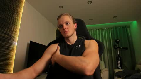 Chase Reed online show from 12-16-25, 09:20