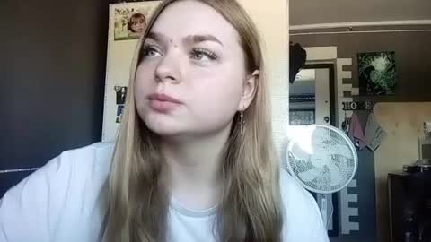 Snapshot of chasidydehlinger chatting on 07-17-26, 02:13 Lana online show from 07-17-26, 02:13