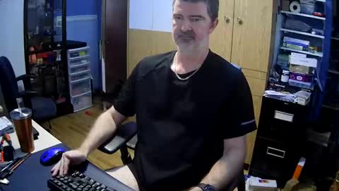 Snapshot of chatandfun666 chatting on 10-06-25, 06:49 wanaBeYourToy online show from 10-06-25, 06:49