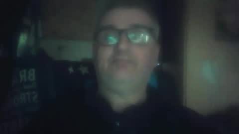 Snapshot of chatubatelee555 chatting on 04-17-26, 06:44 lee online show from 04-17-26, 06:44