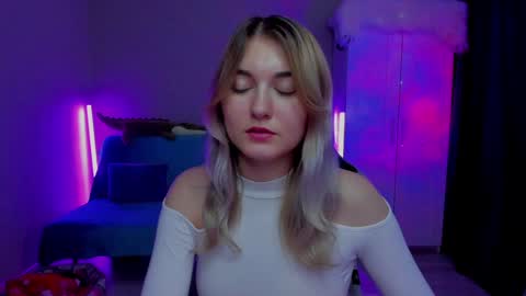 Snapshot of chatur_lady_ chatting on 01-06-25, 07:31 Betty online show from 01-06-25, 07:31