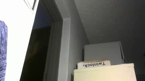 Snapshot of chaturbatordeluxe chatting on 05-17-26, 04:54 chaturbatordeluxe online show from 05-17-26, 04:54