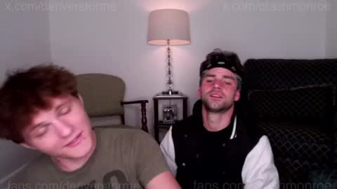 Snapshot of chaturcrash chatting on 05-24-26, 04:39 Crash Monroe online show from 05-24-26, 04:39