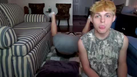 Snapshot of chaturcrash chatting on 07-20-26, 02:48 Crash Monroe online show from 07-20-26, 02:48