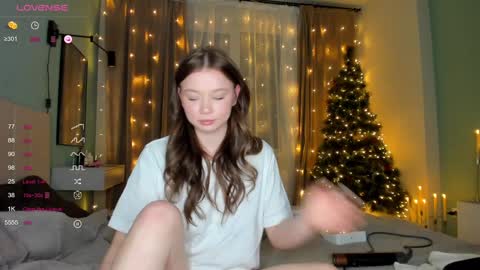 Snapshot of chaturrbaby chatting on 12-11-24, 04:31 Em online show from 12-11-24, 04:31