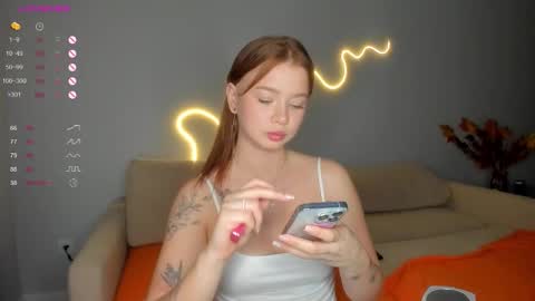 Snapshot of chaturrbaby chatting on 09-26-25, 05:28 Em online show from 09-26-25, 05:28