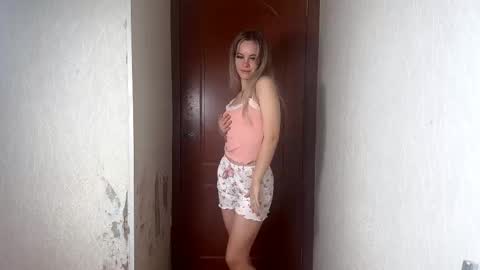 Milissa online show from 10-15-25, 12:16