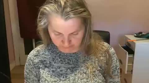 chealsiek online show from 09-15-25, 02:06