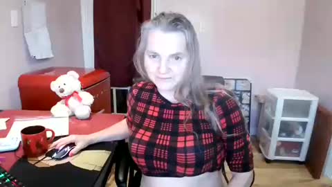 chealsiek online show from 11-15-25, 02:02