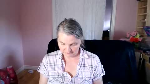 chealsiek online show from 06-01-26, 10:44