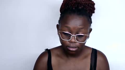 cheeky_charms online show from 09-27-25, 11:32