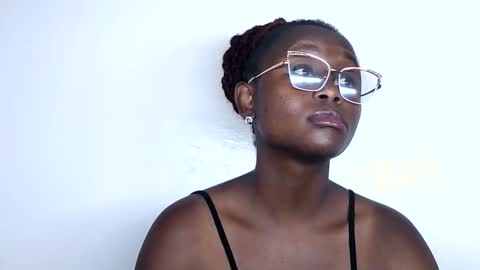 cheeky_charms online show from 10-01-25, 09:37