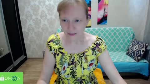 cheerful_madam1 online show from 06-01-26, 09:22