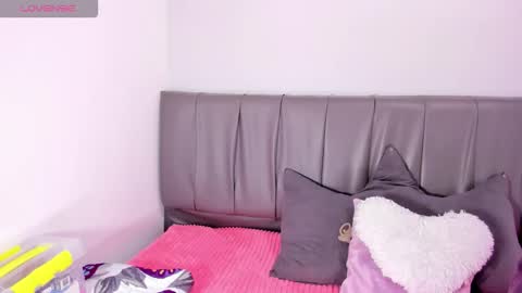 Cherlyn online show from 10-25-25, 04:02