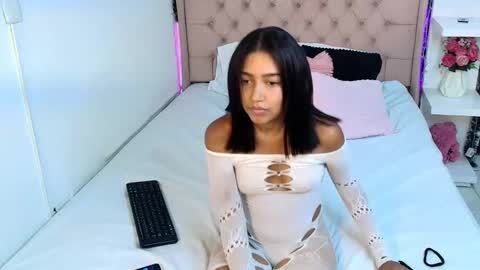 Snapshot of cheerry_moon chatting on 03-20-26, 08:46 cheerry_moon online show from 03-20-26, 08:46