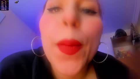 Snapshot of cheeryl chatting on 01-05-25, 12:52 Miss Cheeryl online show from 01-05-25, 12:52