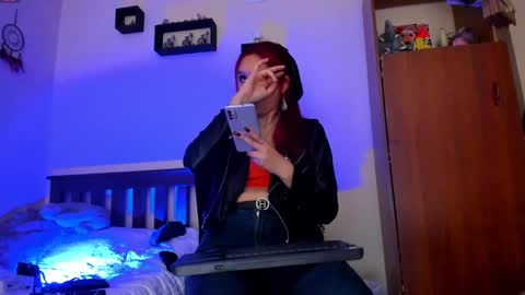 Snapshot of cheeryl chatting on 01-25-25, 04:34 Miss Cheeryl online show from 01-25-25, 04:34