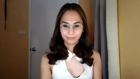 Snapshot of chelly4u69 chatting on 03-13-26, 02:12 chelly4u69 online show from 03-13-26, 02:12