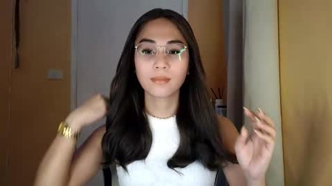 Snapshot of chelly4u69 chatting on 04-05-26, 01:36 chelly4u69 online show from 04-05-26, 01:36