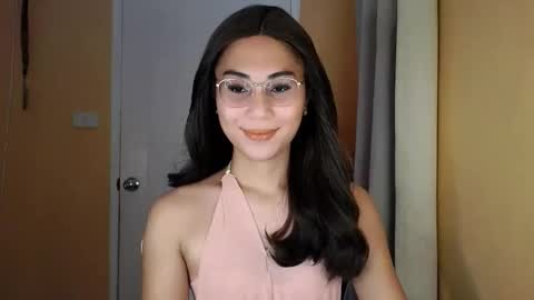 Snapshot of chelly4u69 chatting on 04-06-26, 02:09 chelly4u69 online show from 04-06-26, 02:09