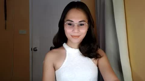 Snapshot of chelly4u69 chatting on 04-14-26, 01:55 chelly4u69 online show from 04-14-26, 01:55