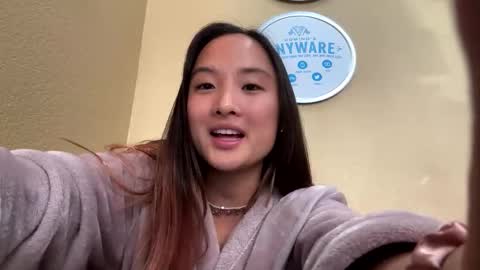 Snapshot of chellybear101 chatting on 12-04-24, 08:51 chellybear101 online show from 12-04-24, 08:51