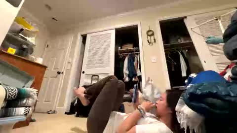 Snapshot of chellybear101 chatting on 11-08-25, 09:31 chellybear101 online show from 11-08-25, 09:31