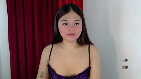 Snapshot of chelse_coco chatting on 06-06-26, 11:09 CHELSEA online show from 06-06-26, 11:09