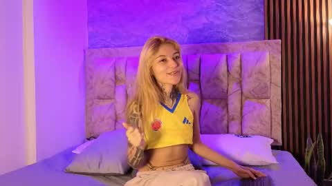 Snapshot of chelsea_dalea chatting on 06-21-26, 08:22 chelsea_dalea online show from 06-21-26, 08:22