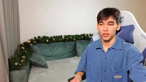 LUCASRYANPVT IS OPEN online show from 12-11-24, 12:12