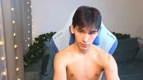 LUCASRYANPVT IS OPEN online show from 02-10-25, 03:32