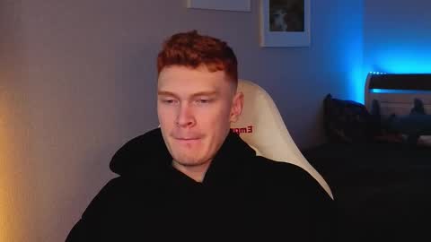 LUCASRYANPVT IS OPEN online show from 11-28-25, 11:29