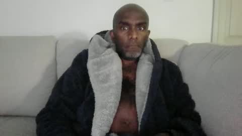 Snapshot of chenthu1979 chatting on 05-18-26, 11:16 chenthu1979 online show from 05-18-26, 11:16