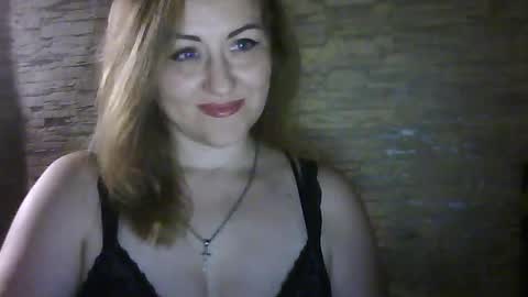 Snapshot of cherry04383 chatting on 07-13-26, 01:19 cherry04383 online show from 07-13-26, 01:19