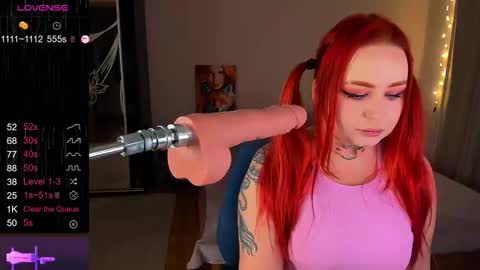 Snapshot of cherry__girl_ chatting on 11-17-25, 05:52 Emily online show from 11-17-25, 05:52