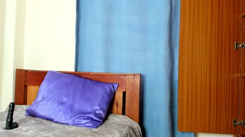 cherry_falls online show from 04-15-26, 07:59