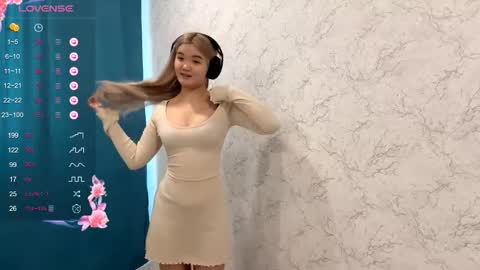 Snapshot of cherry_in_dreams chatting on 11-04-25, 07:07 Kate online show from 11-04-25, 07:07