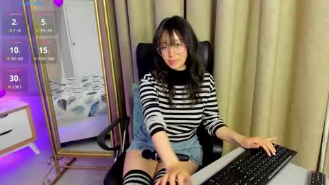 Chloe online show from 02-20-26, 04:09