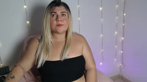 mia online show from 10-22-25, 11:37