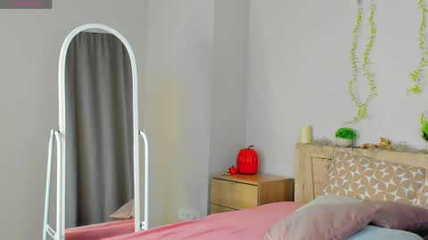Snapshot of cherry_pr1ce chatting on 04-09-26, 12:10 cherry_pr1ce online show from 04-09-26, 12:10