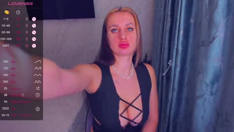 cherry_starrr online show from 01-05-25, 05:51