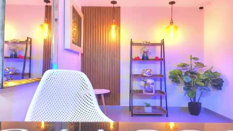 Snapshot of cherry_vixen_ chatting on 04-27-26, 06:17 Sery online show from 04-27-26, 06:17