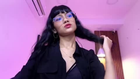 Snapshot of cherry_vixen_ chatting on 05-06-26, 06:35 Sery online show from 05-06-26, 06:35