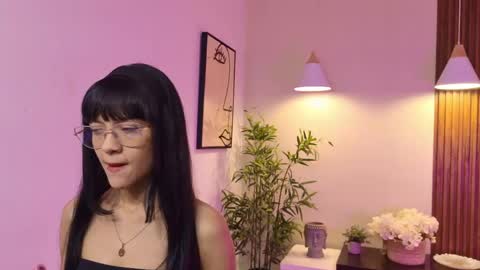 Snapshot of cherry_vixen_ chatting on 05-11-26, 06:27 Sery online show from 05-11-26, 06:27
