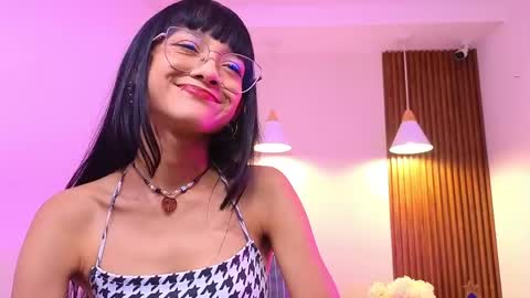 Snapshot of cherry_vixen_ chatting on 05-28-26, 06:38 Sery online show from 05-28-26, 06:38