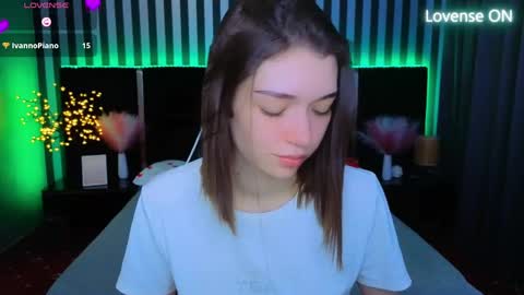 Snapshot of cherry_wipe chatting on 05-18-26, 05:46 Cherry Wipe online show from 05-18-26, 05:46