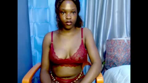 Snapshot of cherry_xchaos chatting on 06-02-26, 08:49 Sophie online show from 06-02-26, 08:49