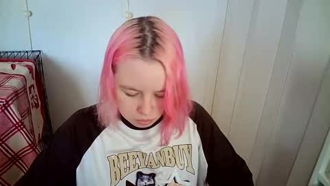 Snapshot of cherrybaby_0 chatting on 04-16-26, 10:16 cherrybaby_0 online show from 04-16-26, 10:16