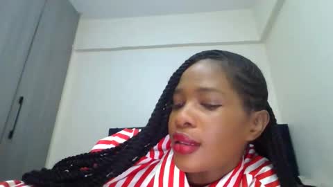 Cherryblossom2002 online show from 10-23-25, 10:47